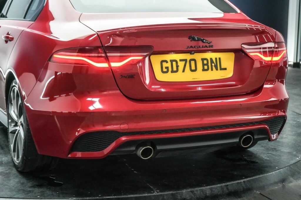 Jaguar XE 2.0D R-dynamic Se Grey #21