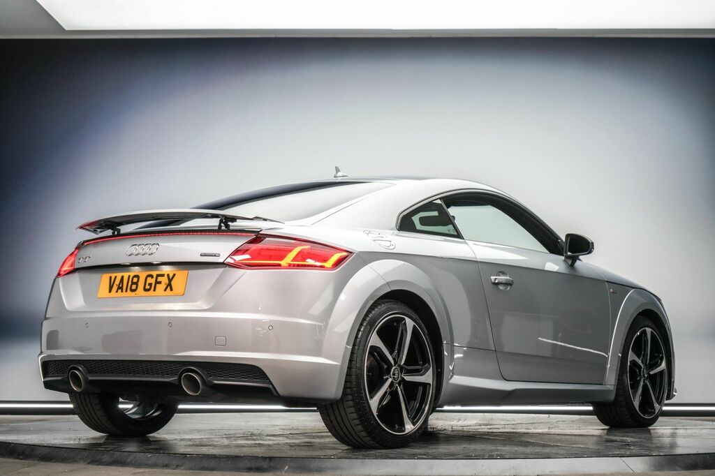Audi TT 2018 2.0 Tdi Black Edition Coupe S Tron Black #3