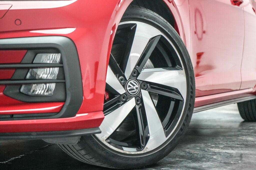 Volkswagen Golf 2019 2.0 Tsi Gti Performance Hatchback YW19EBA Red #2