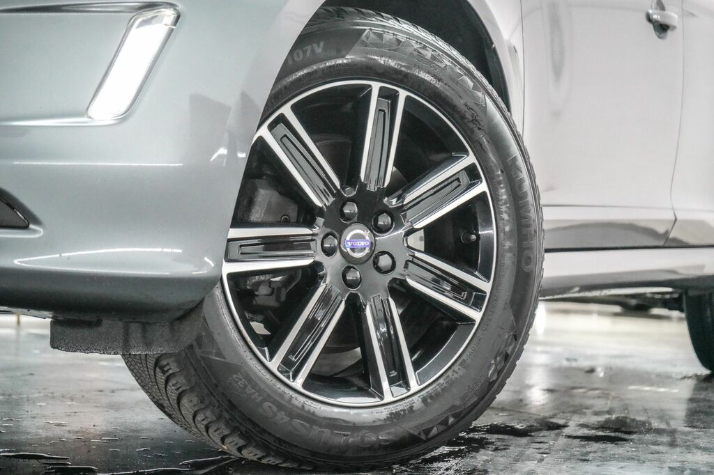 Volvo XC60 2017 2.0 D4 Se Nav Suv Euro 6 Ss Grey #2