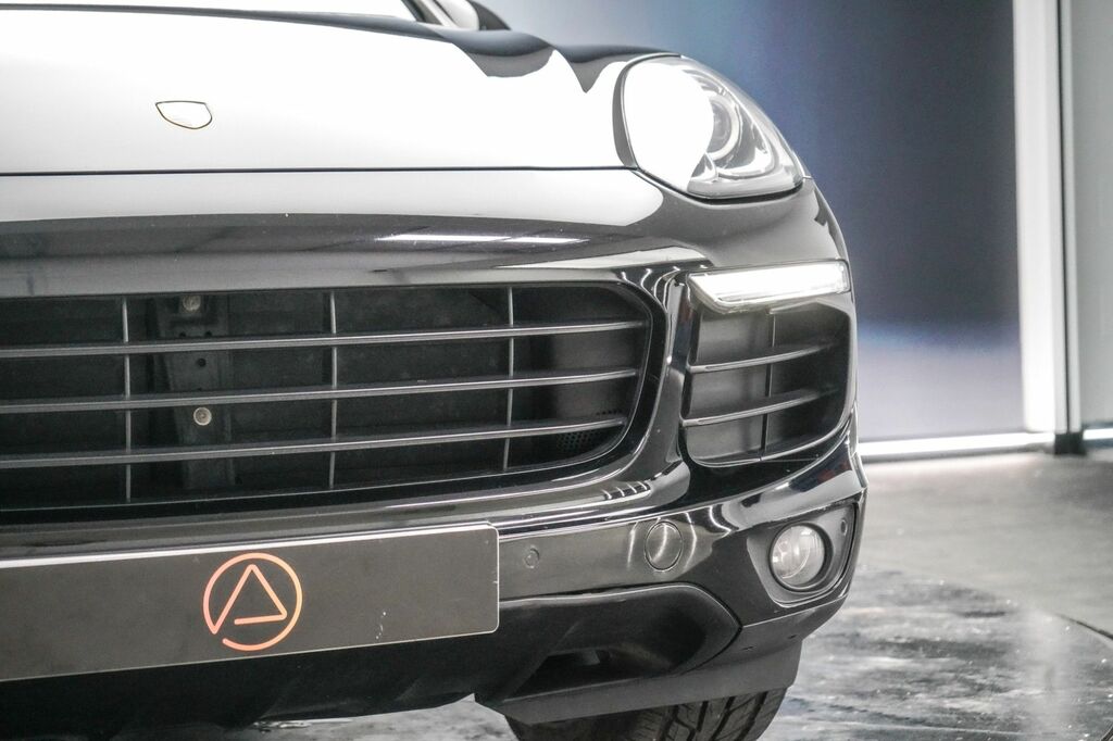 Porsche Cayenne 2014 3.0 V6 E-hybrid S Suv Plug-in Hybr WF64WTL Black #4