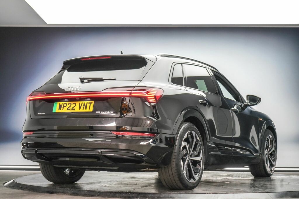 Audi E-tron 2022 50 Black Edition Suv Quattr Black #3
