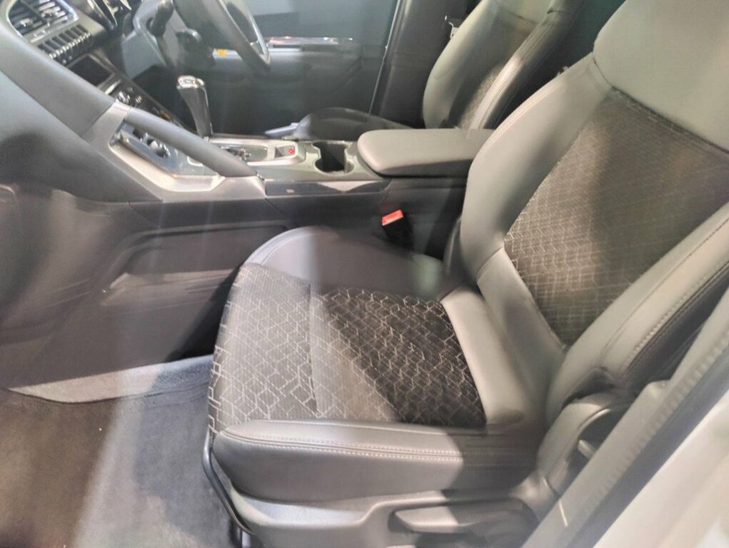 Peugeot 3008 1.6L Allure FE16VVL White #5