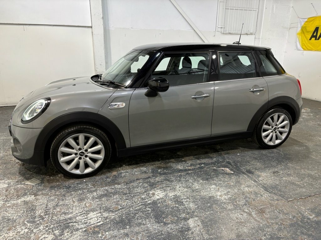 Mini Hatch 2L Cooper S Classic BN69YDX Grey #2