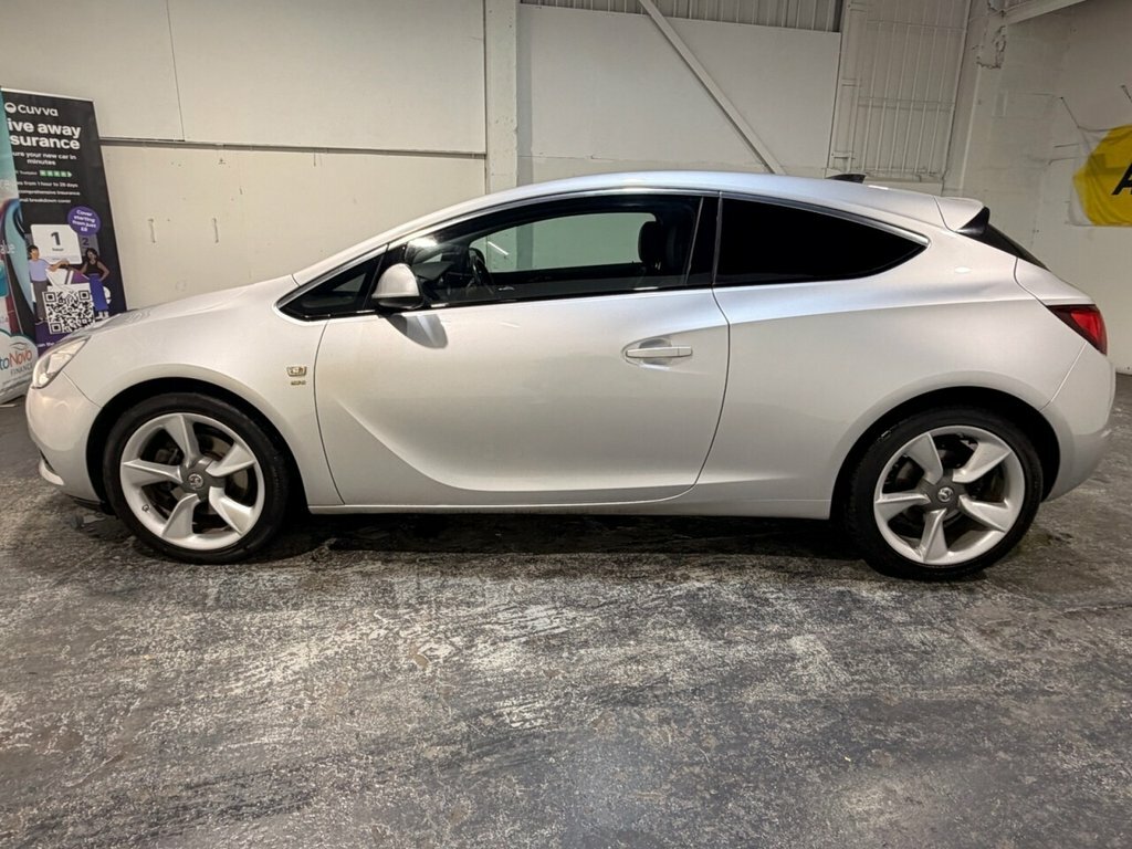 Vauxhall Astra GTC 1.4L Sri Silver #3