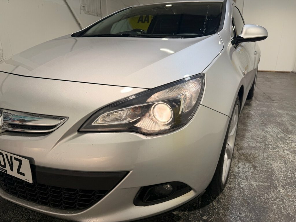 Vauxhall Astra GTC Gtc Black #28