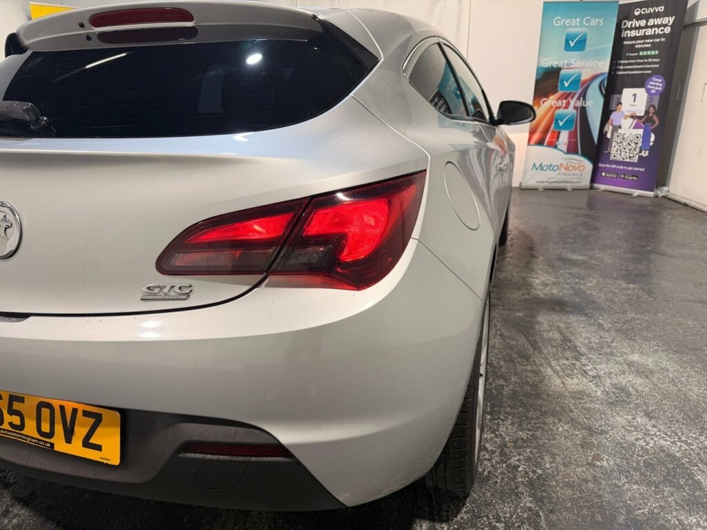 Vauxhall Astra GTC Gtc Black #21