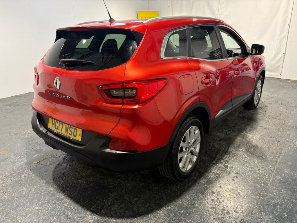 Renault Kadjar 1.2L Dynamique Nav Red #5