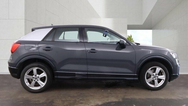 Audi Q2 1L Sport Grey #6