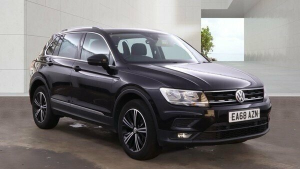 Volkswagen Tiguan 2L Se Navigation Black