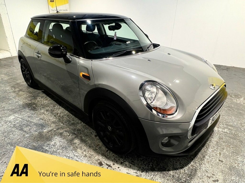 Mini Hatch 1.5L Cooper Grey