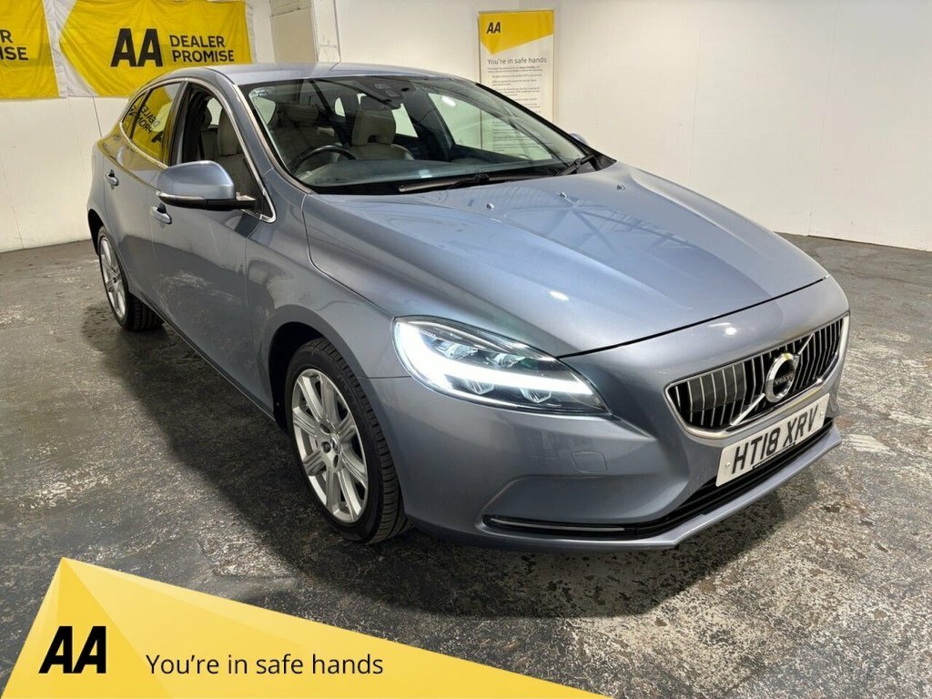 Volvo V40 2L Inscription Blue