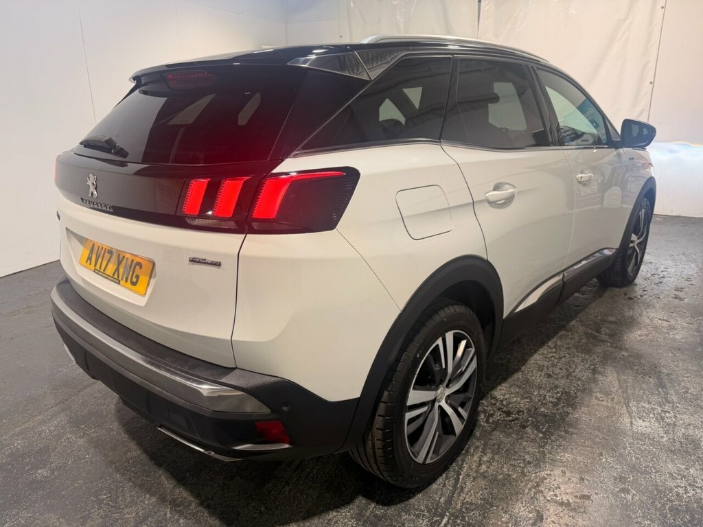 Peugeot 3008 1.6L Gt Line White #3