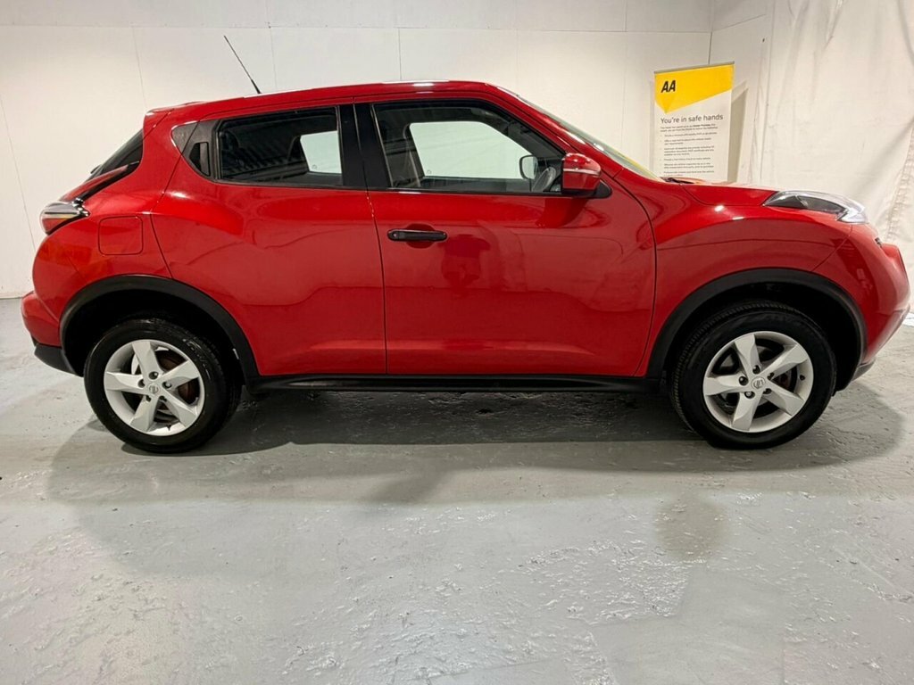 Nissan Juke 1.6L Visia Red #3