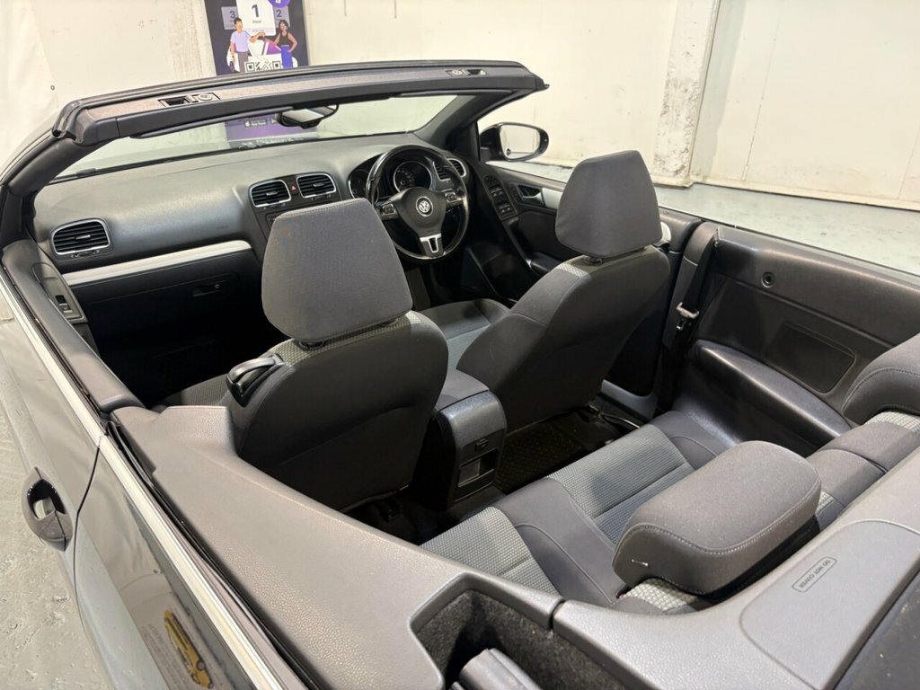 Volkswagen Golf 2L Se BD12OFC Black #5