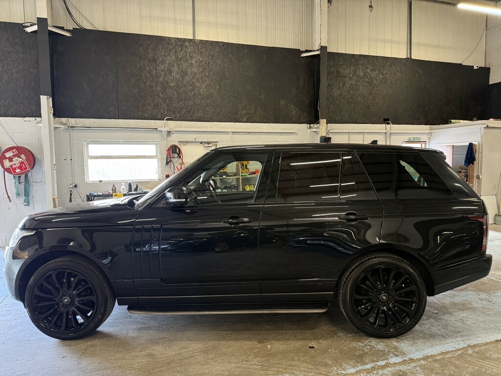 Land Rover Range Rover Sdv8 Autobiography Black #6