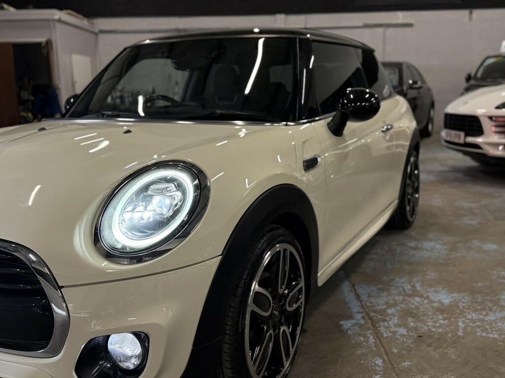 Mini Hatch Hatchback 1.5 Cooper 3-Door Hatch 2018 LGZ1775 White #4
