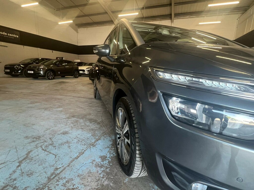 Citroen Grand C4 Picasso Mpv 1.6 Bluehdi Exclusive 2016 Grey #4