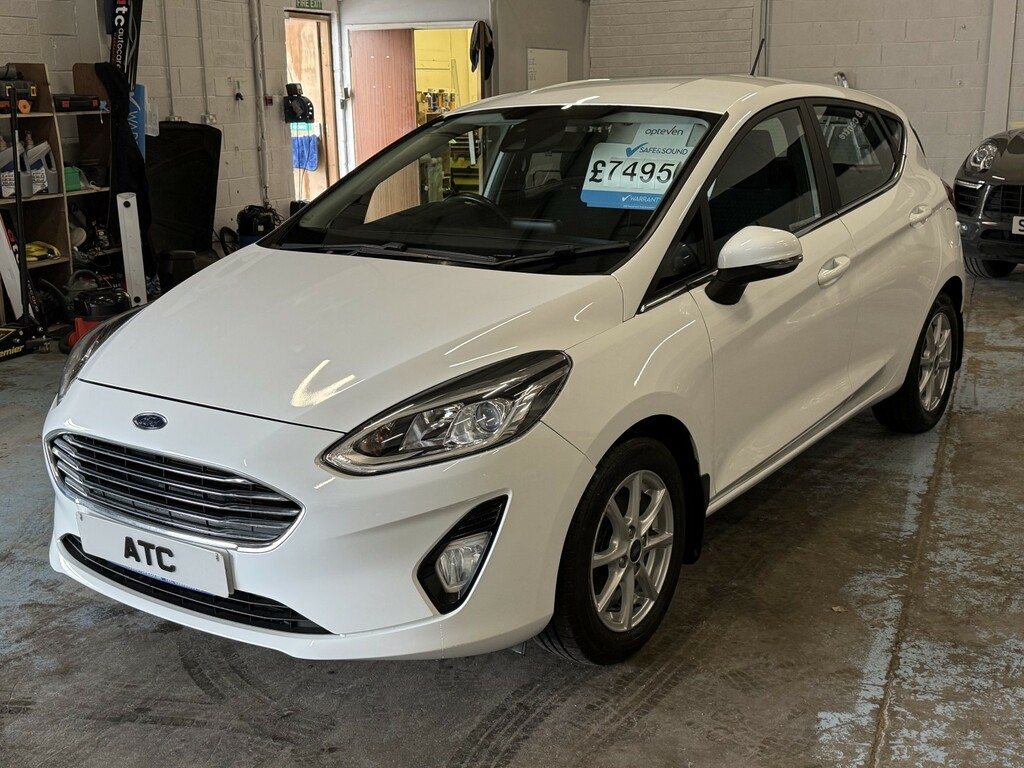 Ford Fiesta Hatchback 1.1 Ti-vct Zetec 2018 IGZ9262 White #3