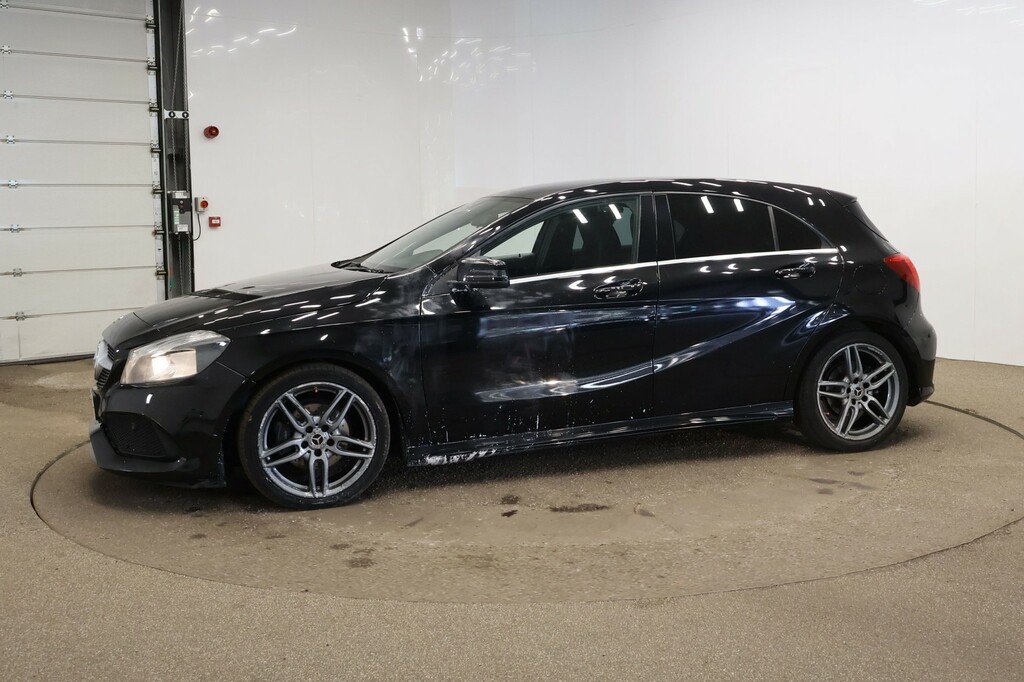 Mercedes-Benz A Class Hatchback 1.5 A180d Amg Line 2018 LN18JPJ Black #5