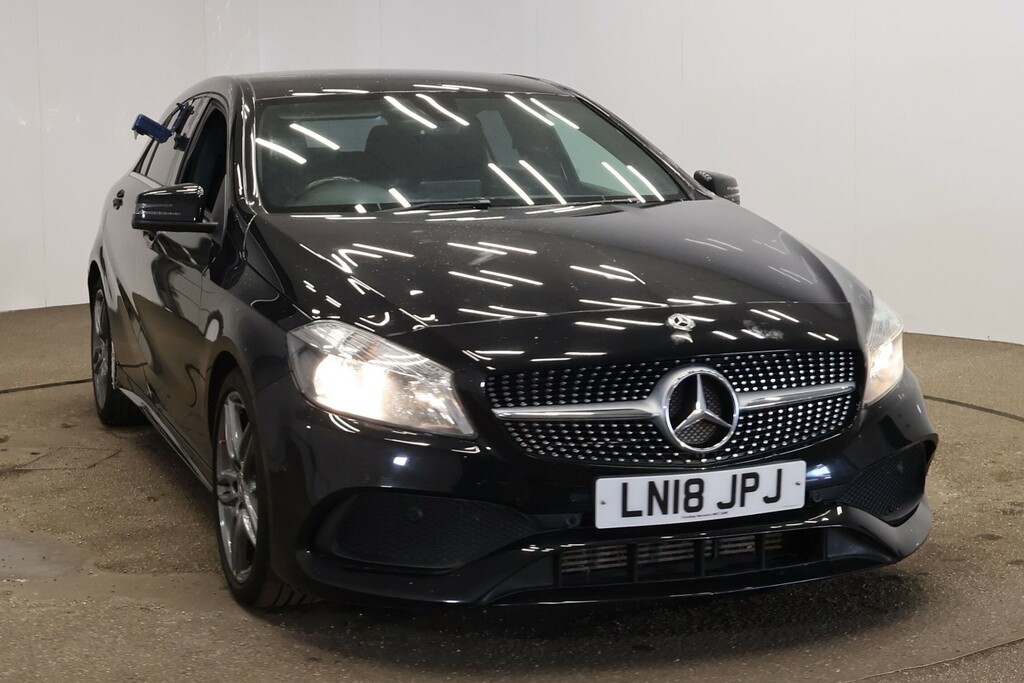 Mercedes-Benz A Class Hatchback 1.5 A180d Amg Line 2018 LN18JPJ Black #4