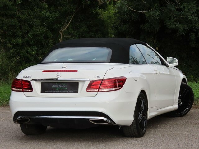 Mercedes-Benz E Class Automatic PO64XMY White #6