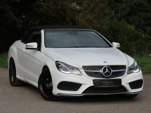 Mercedes-Benz E Class Automatic PO64XMY White #3