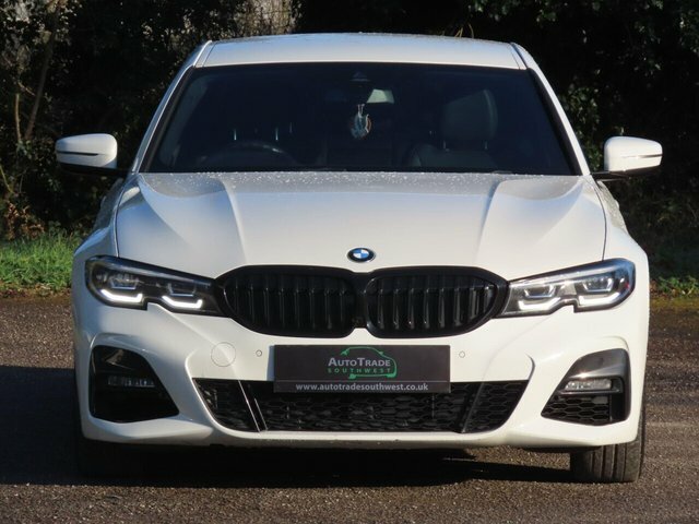 BMW 3 Series Automatic YA69WXU White #3