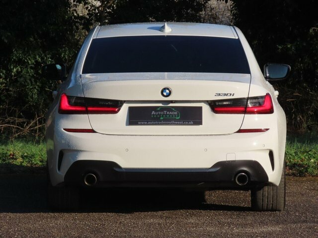 BMW 3 Series Automatic YA69WXU White #6