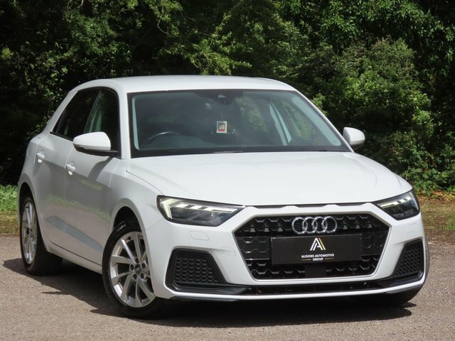 Audi A1 Automatic CE69XZJ White #4