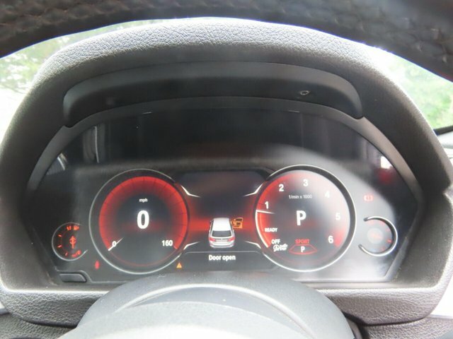 BMW 3 Series 316D Se White #16