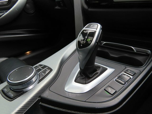 BMW 3 Series 316D Se White #12