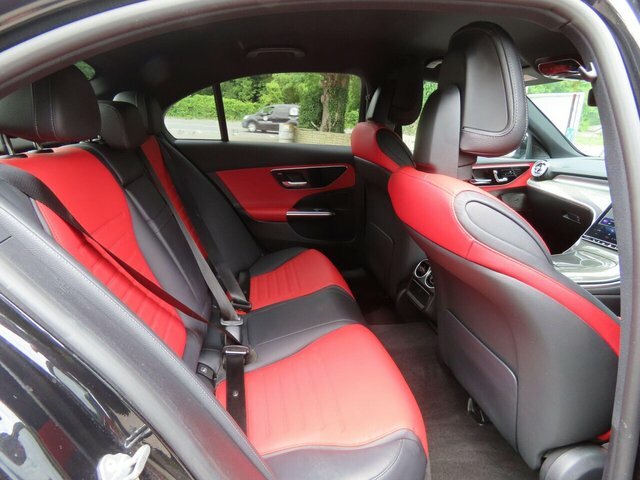 Mercedes-Benz C Class Saloon Black #11