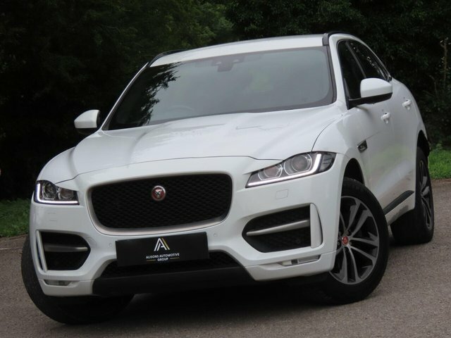Jaguar F-Pace Automatic White