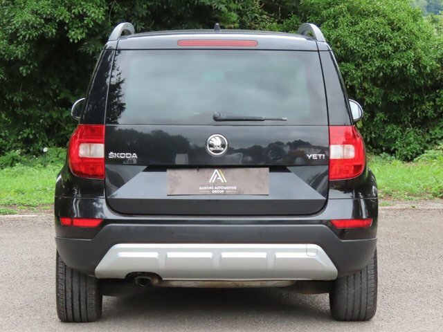 Skoda Yeti Manual Black #5