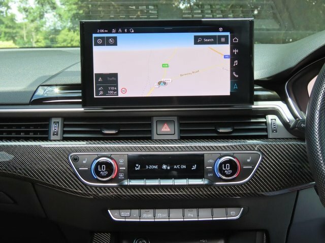 Audi RS4 Avant Rs 4 Carbon Black Tfsi Quattro Black #13
