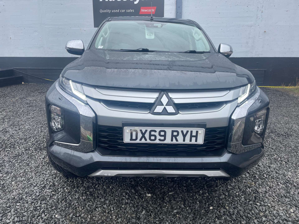 Mitsubishi L200 Barbarian Di-d 4Wd DX69RYH  #2