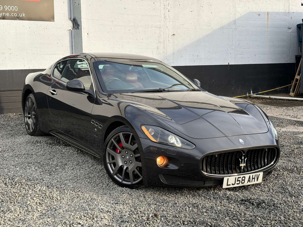 Maserati GranTurismo S Semi-auto