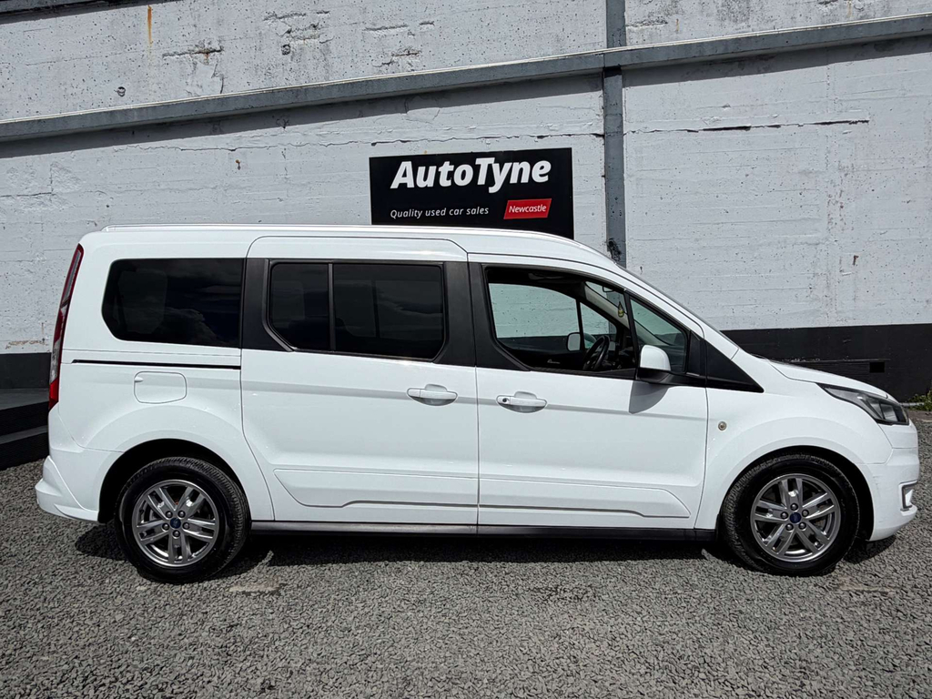 Ford Grand Tourneo Connect Ecoblue Titanium Mpv Euro 6 Ss YJ69LTT #4