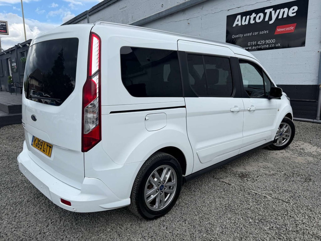 Ford Grand Tourneo Connect Ecoblue Titanium Mpv Euro 6 Ss YJ69LTT #6
