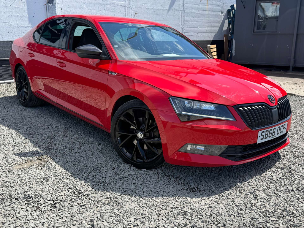 Skoda Superb Sportline Hatchback Dsg 6Spd Euro 6 S 