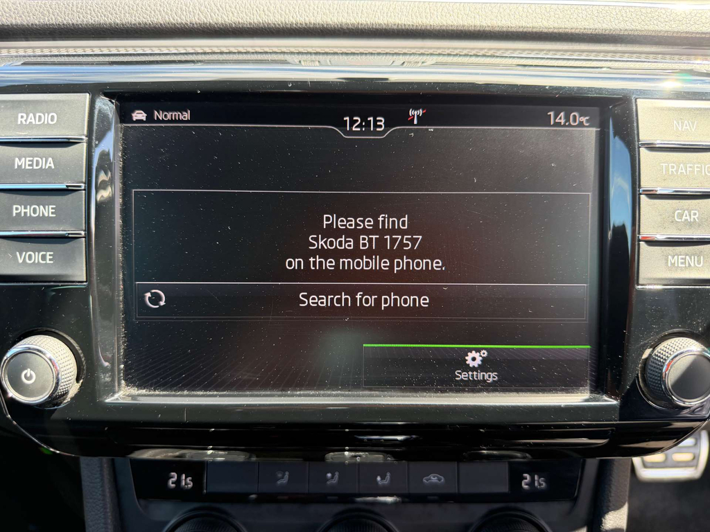 Skoda Superb 2.0 Se Technology Tdi Dsg 148 Bhp Silver #28