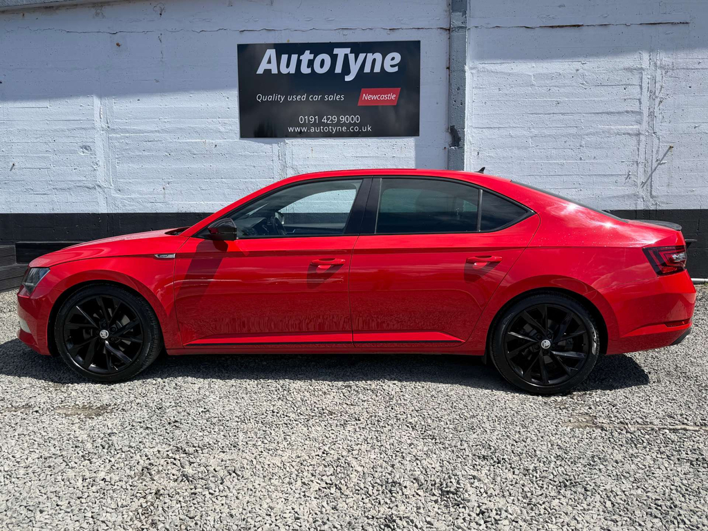 Skoda Superb Sportline Hatchback Dsg 6Spd Euro 6 S  #4