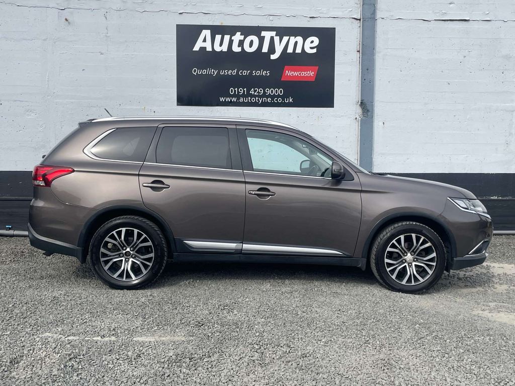 Mitsubishi Outlander 2.0H 12Kwh Gx4h Suv Plug-in Hybrid Cvt 4Wd  #4
