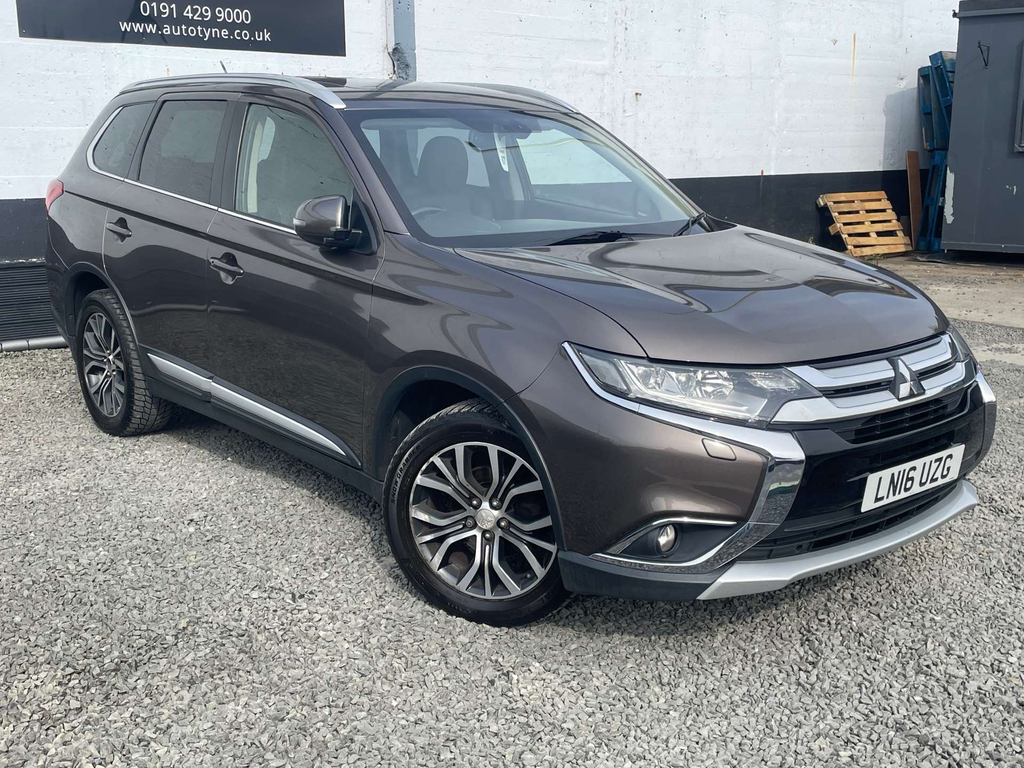 Mitsubishi Outlander 2.0H 12Kwh Gx4h Suv Plug-in Hybrid Cvt 4Wd 