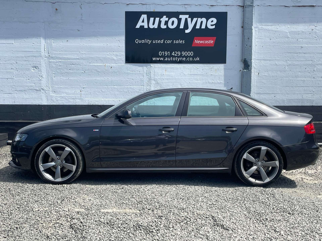 Audi A4 Avant Tfsi Quattro Se 5-Door White #4