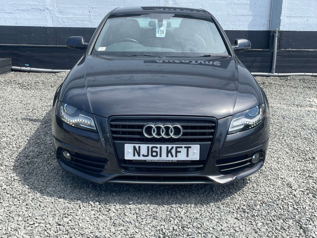 Audi A4 Avant Tfsi Quattro Se 5-Door White #2