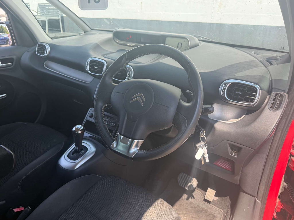 Citroen C3 Picasso Selection White #19