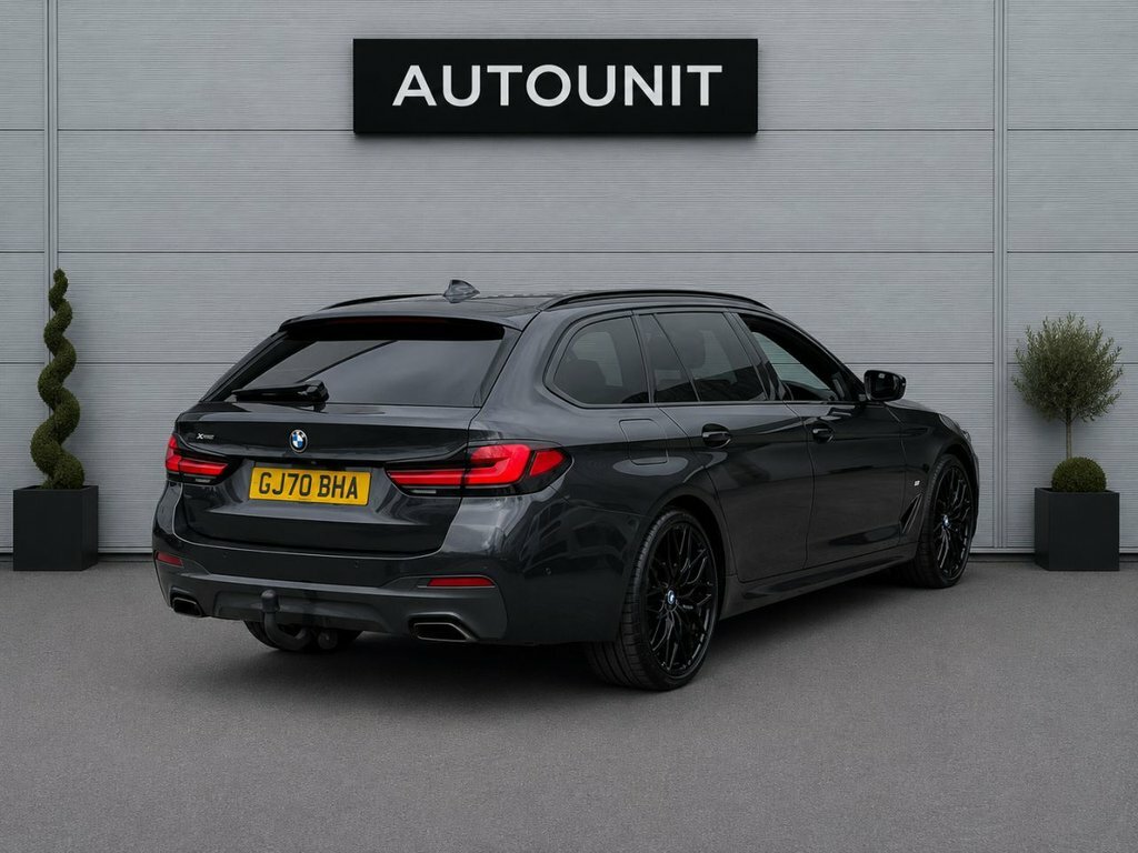 BMW 5 Series 3L M Sport GJ70BHA Grey #3