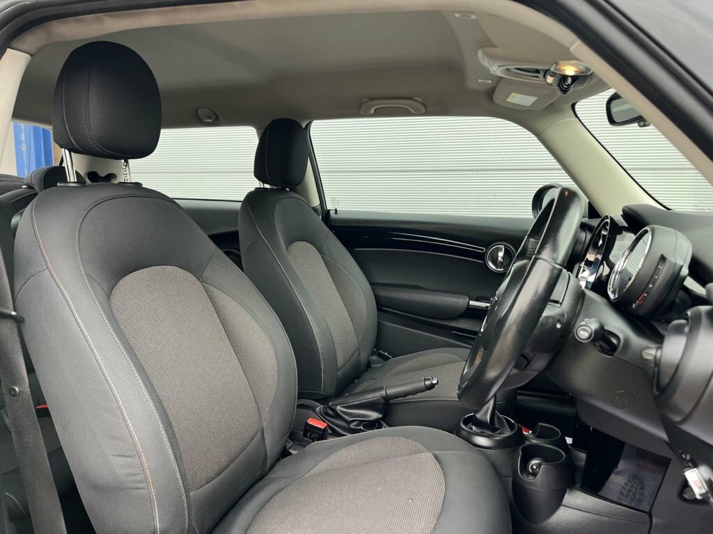 Mini Hatch 1.5L One Classic NH21CGO Grey #6